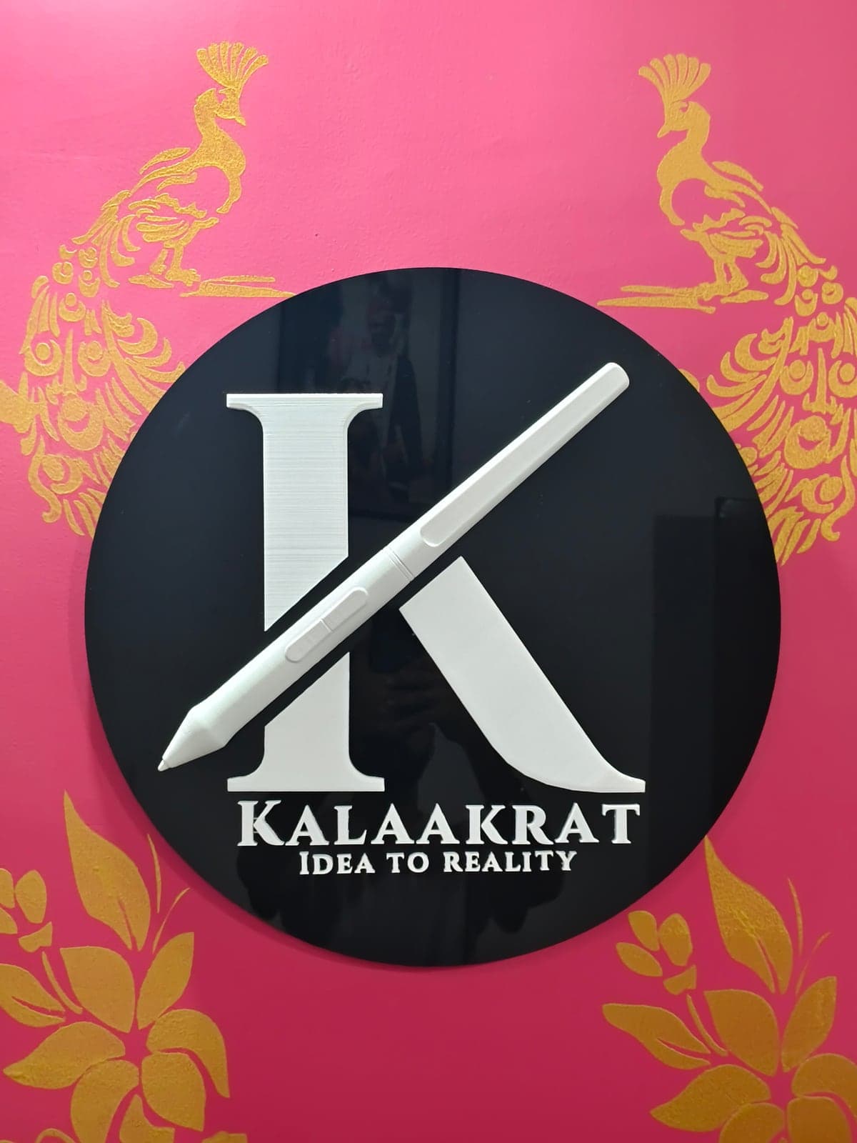 Kalaakrat studio sign